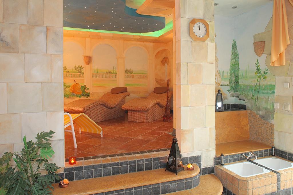 Hotel Buchenpark 제바트헤링스도르프 외부 사진
